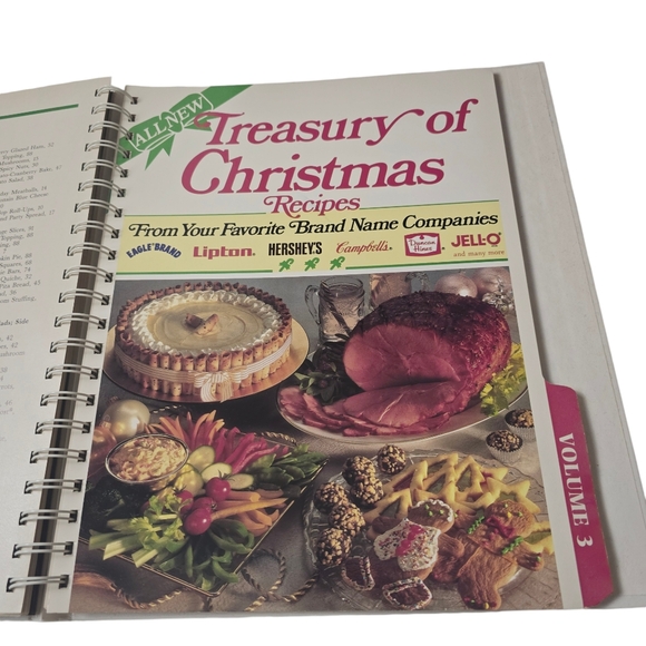 Treasury Of Christmas Recipe Collection 3 Books In One Gifts From The Kitchen - Picture 2 of 11